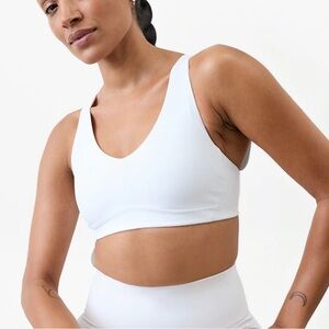 Athleta white Interval Plunge Train Bra